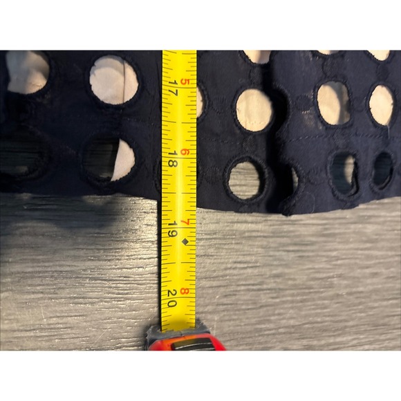 ANN TAYLOR Geo Eyelet Blouse Size S‎ Black/Cream - Picture 8 of 8